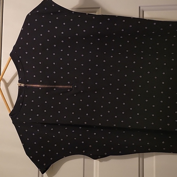 !Top - Picture 4 of 4